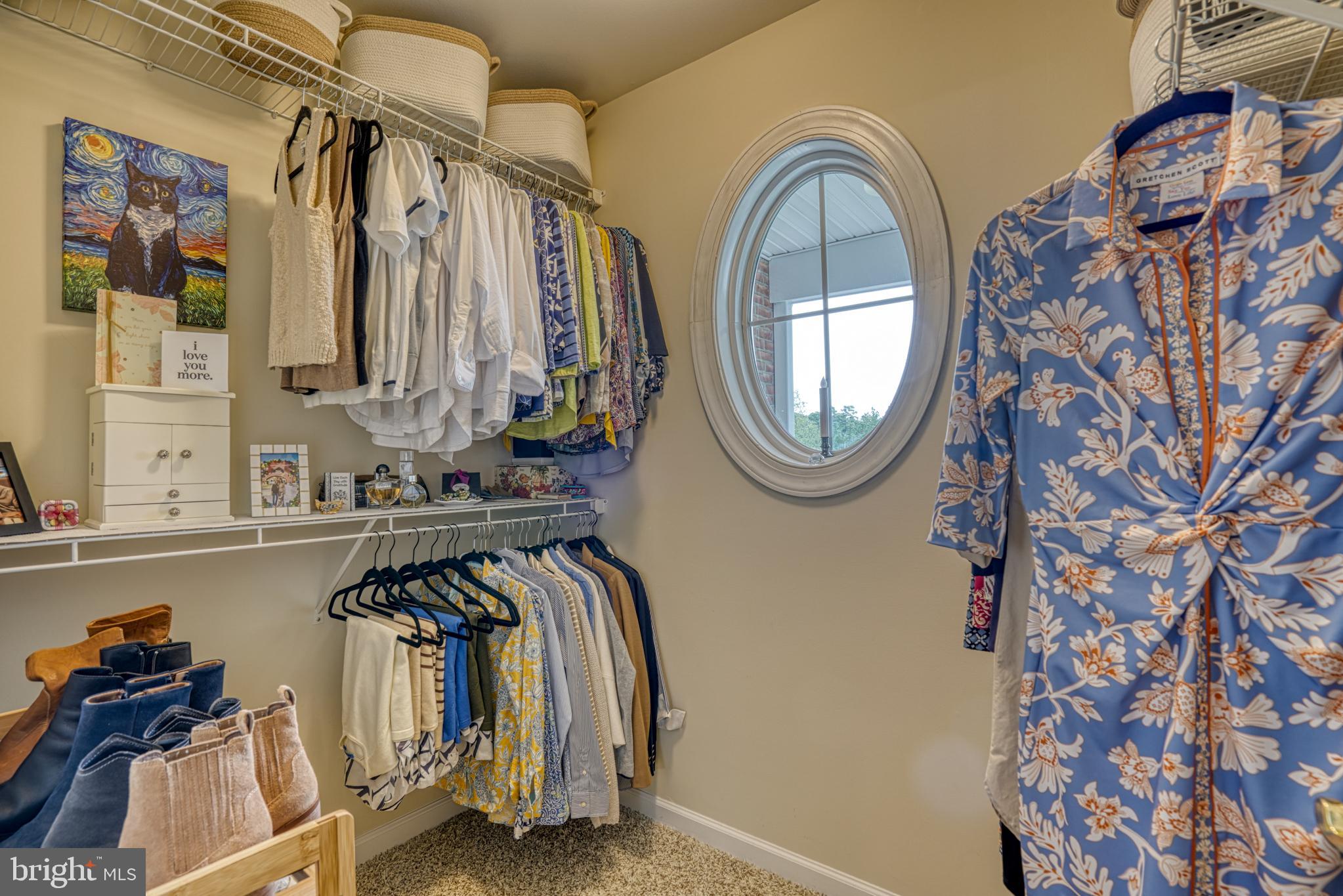 EASTON CLUB - Residential