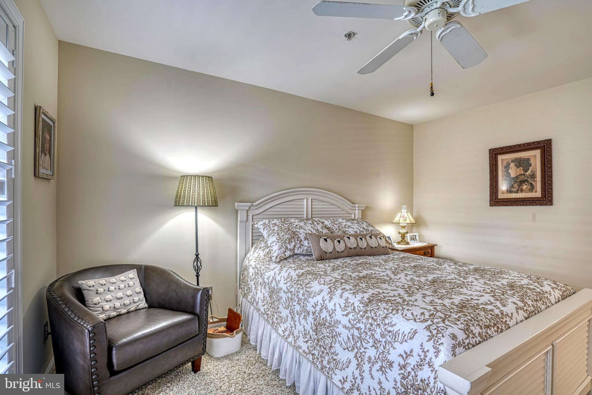 EASTON CLUB - Residential