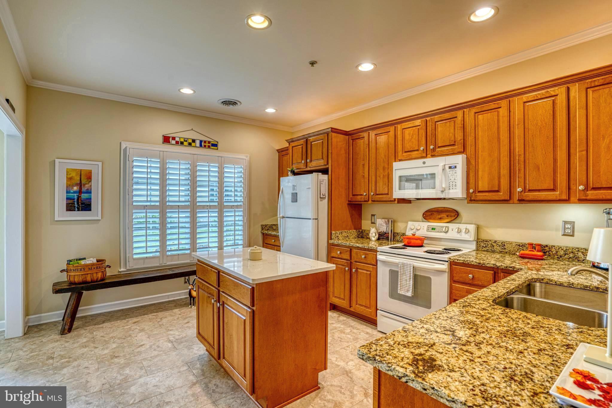 28463 PINEHURST CIRCLE