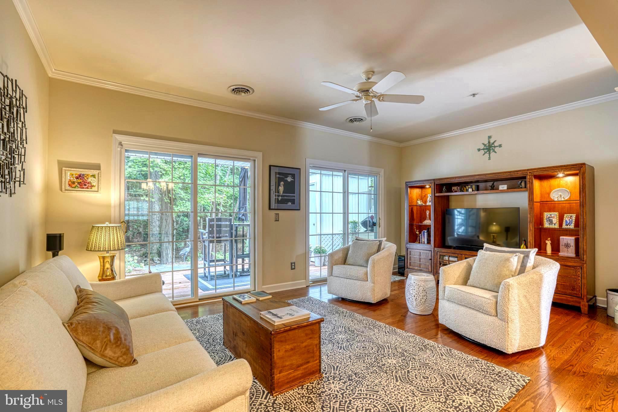 EASTON CLUB - Residential