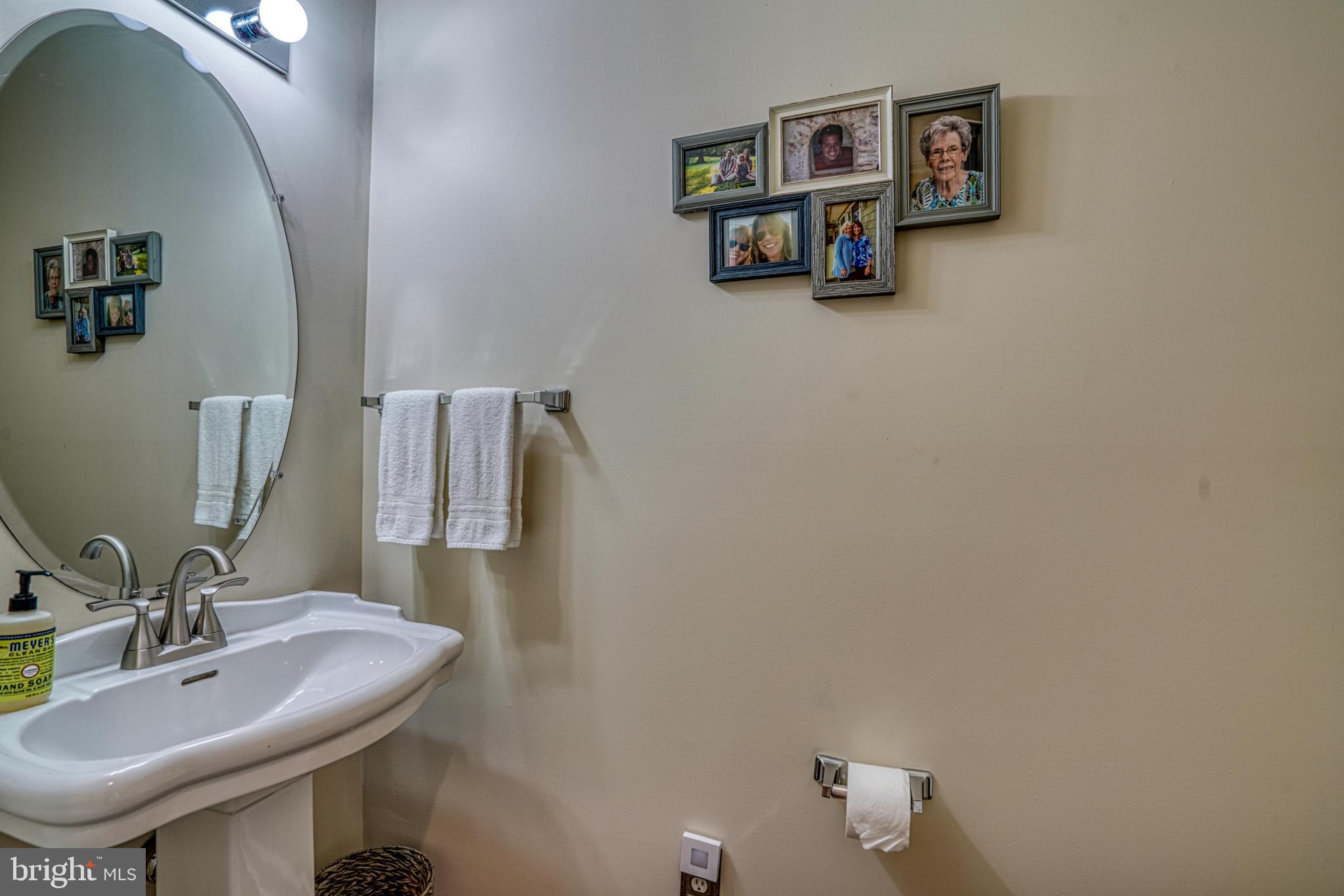 EASTON CLUB - Residential