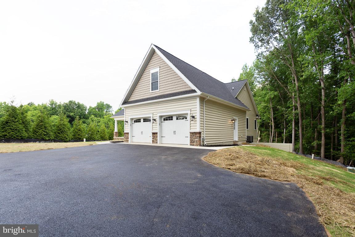 CANTERLEIGH - Residential