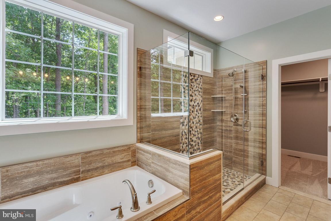 CANTERLEIGH - Residential