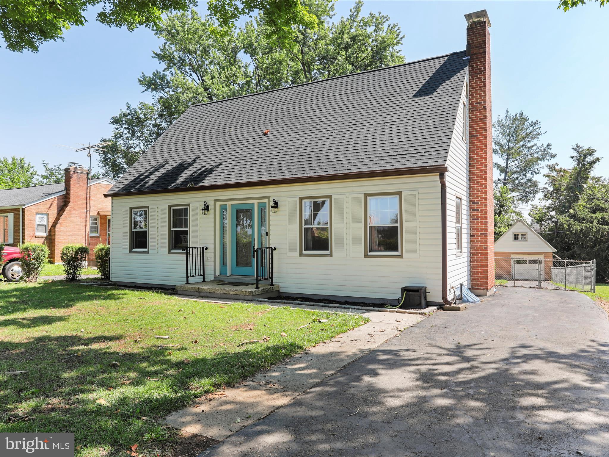 HAGERSTOWN - Residential