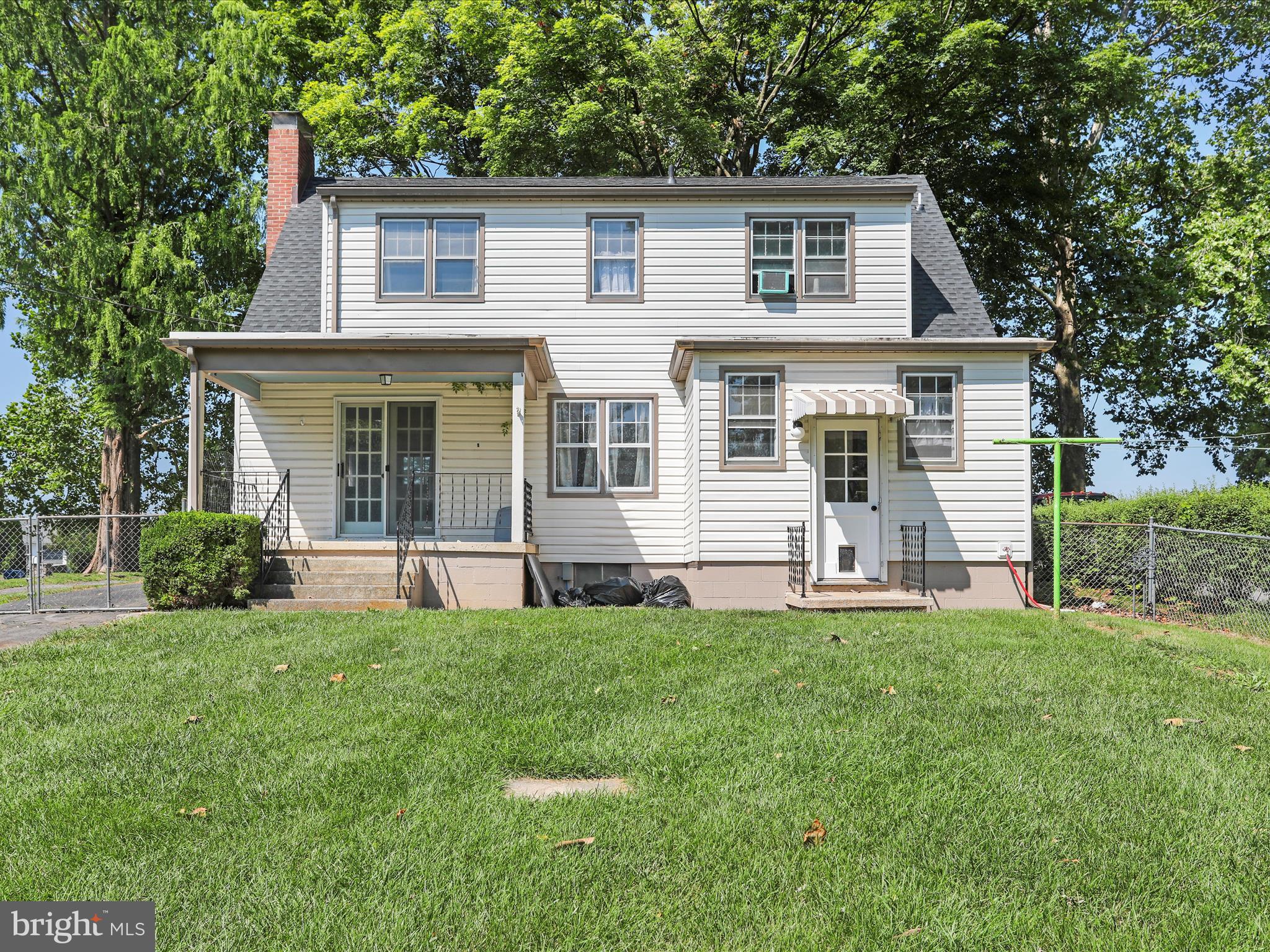 HAGERSTOWN - Residential