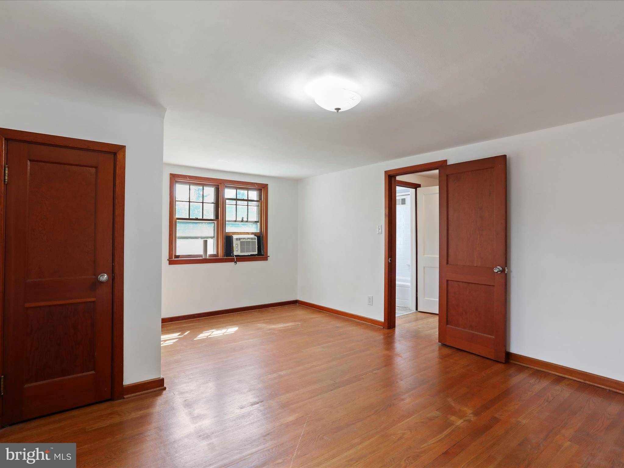 HAGERSTOWN - Residential