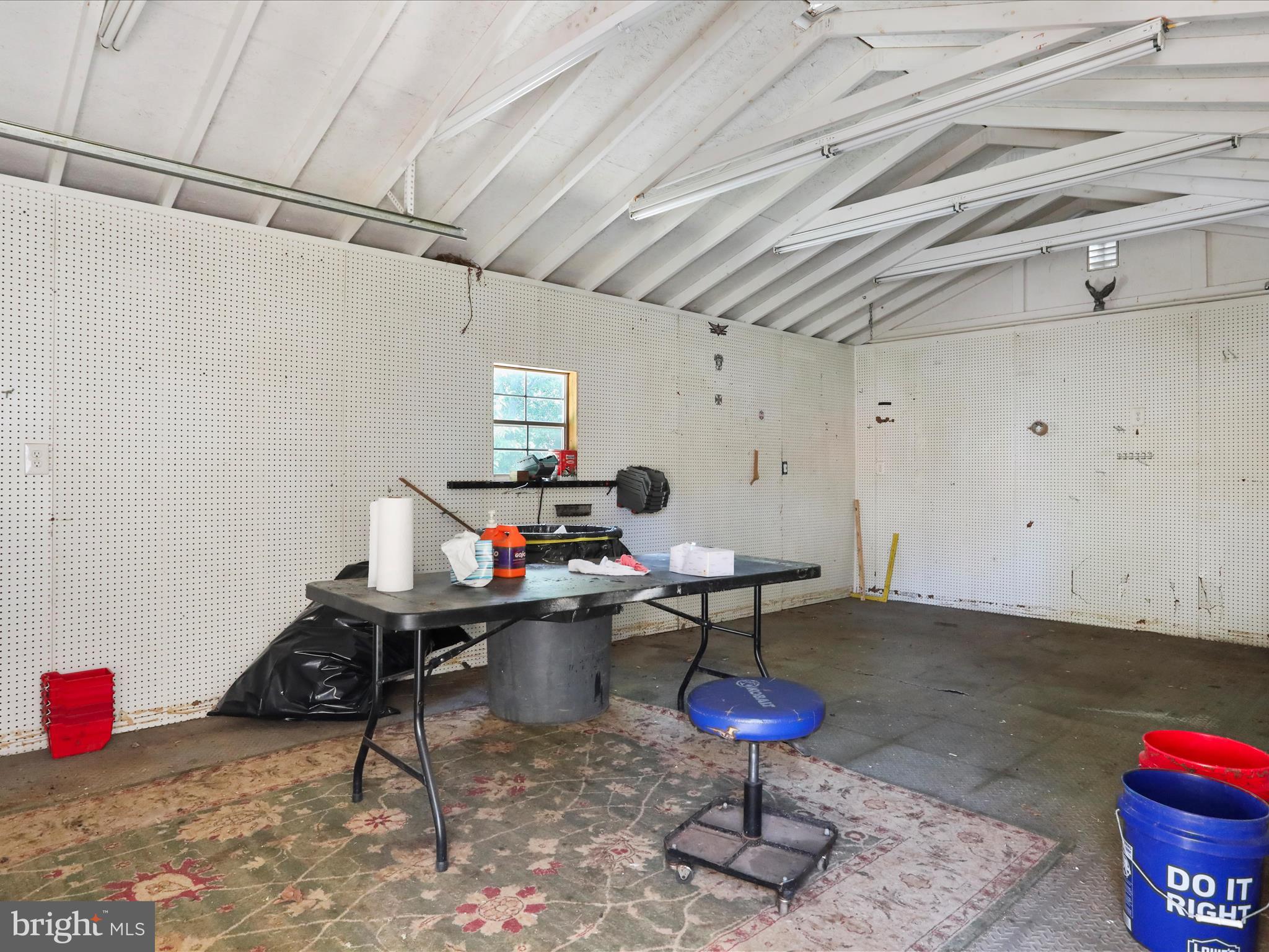 HAGERSTOWN - Residential