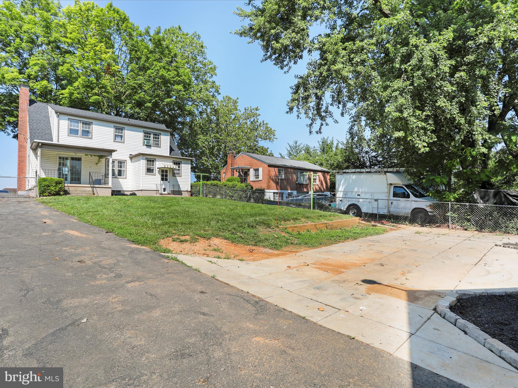 HAGERSTOWN - Residential