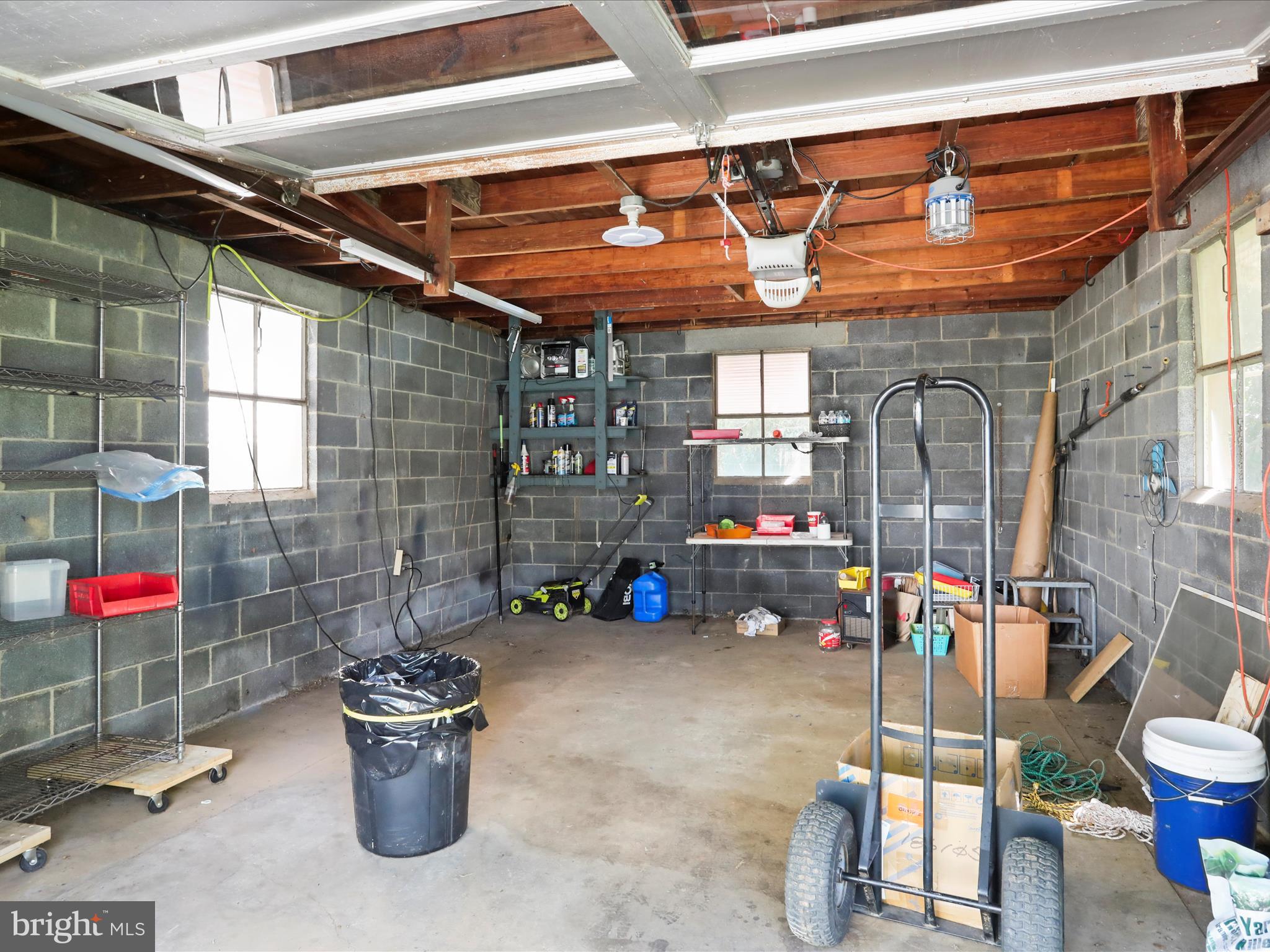 HAGERSTOWN - Residential