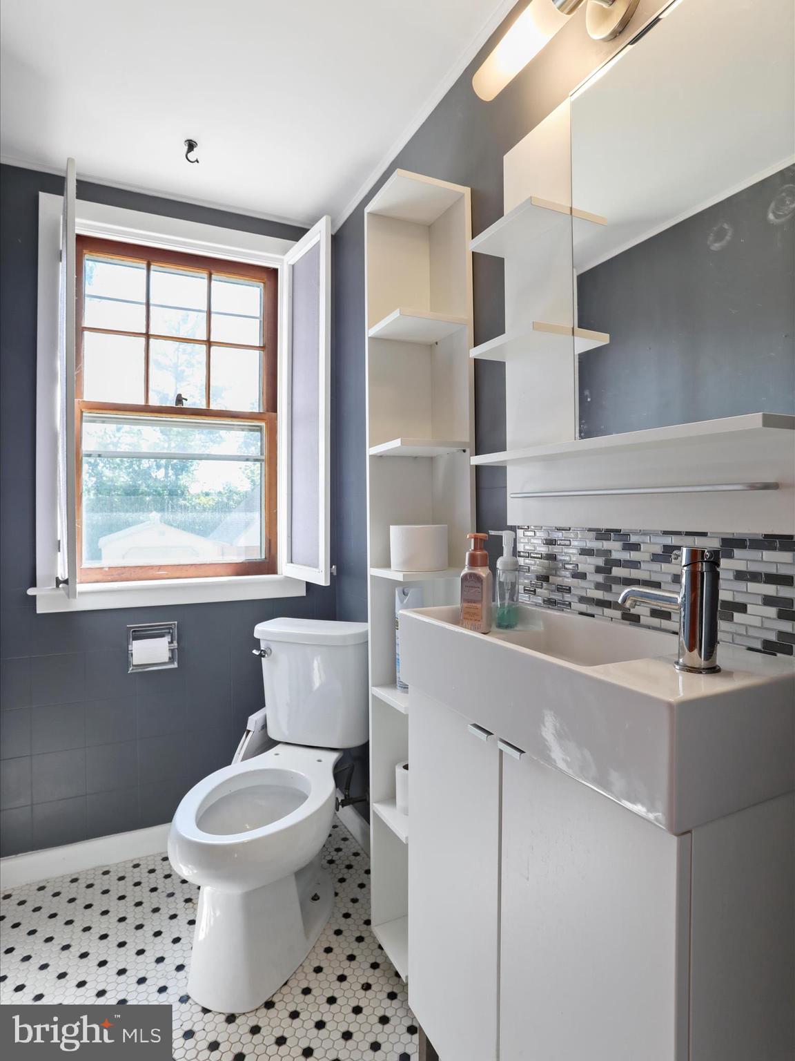 HAGERSTOWN - Residential