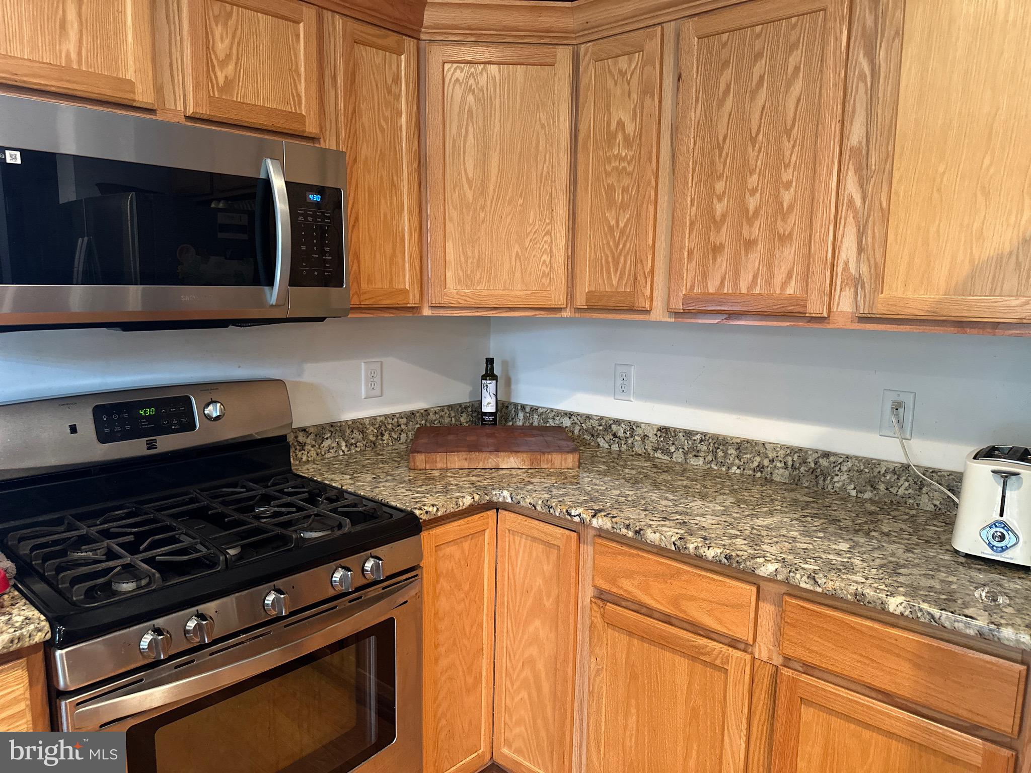 EASTON - Residential