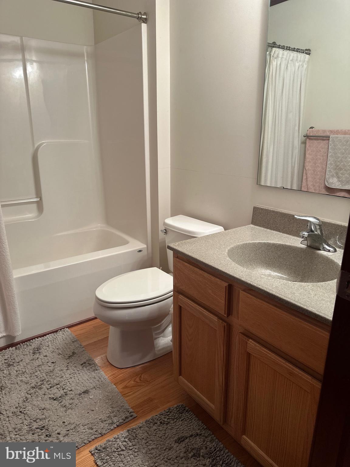 EASTON - Residential