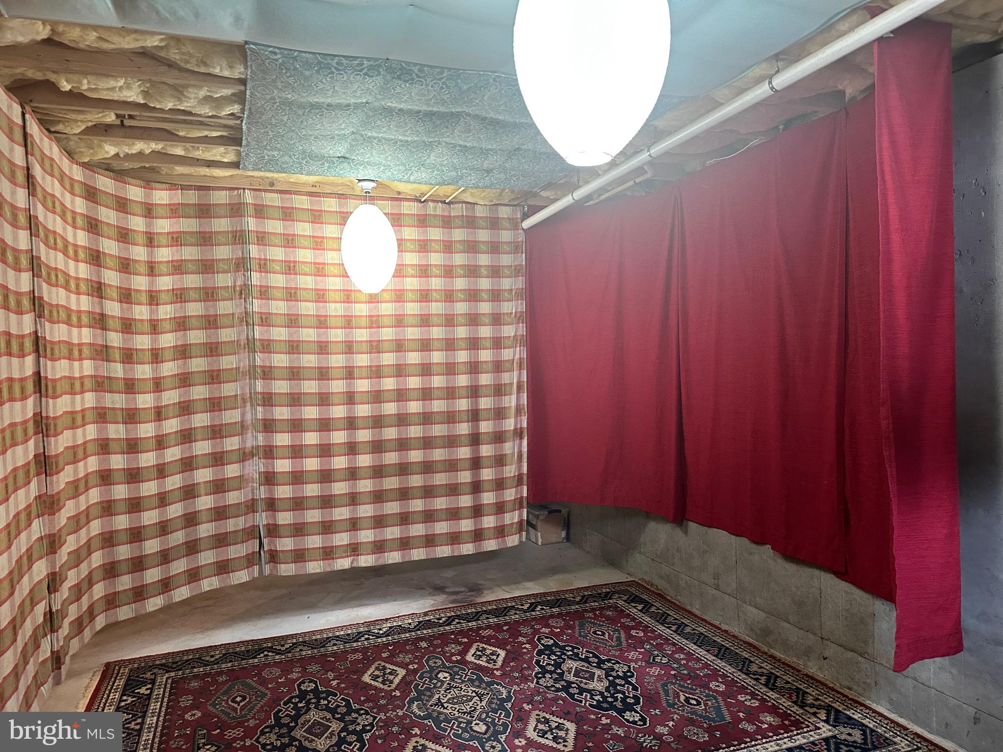 EASTON - Residential