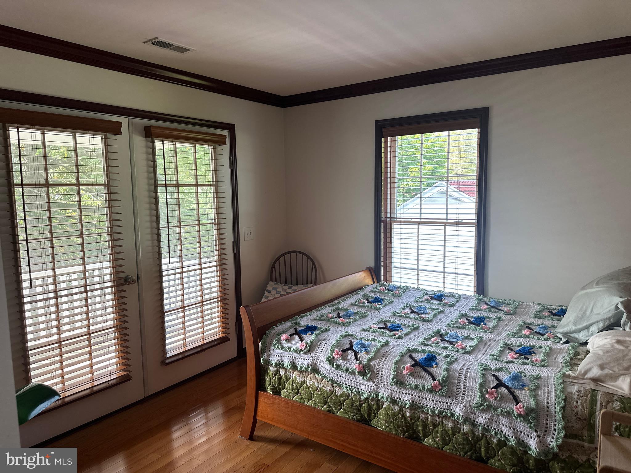 EASTON - Residential