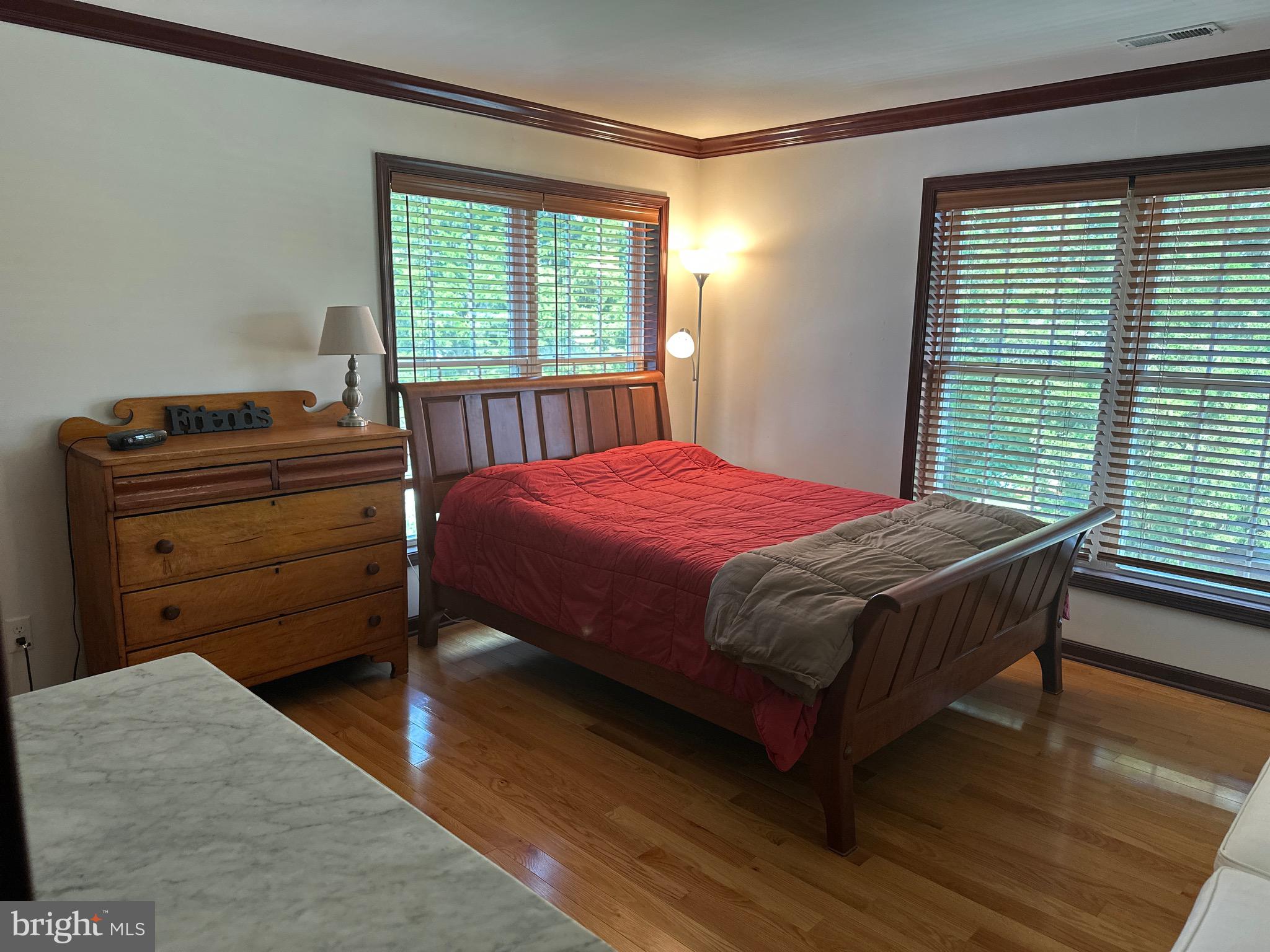 EASTON - Residential