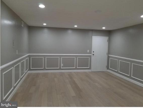 OAKLAND MILLS - Residential