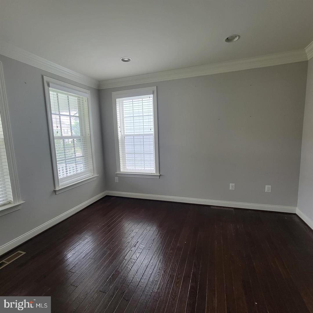 WILLOWSFORD - THE GREENS - Residential Lease