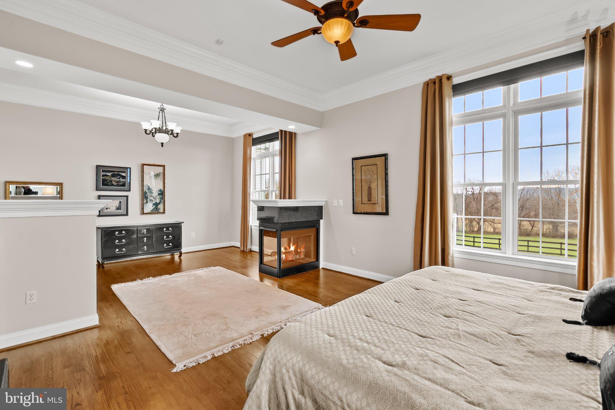 WHITEHALL FARM - Residential