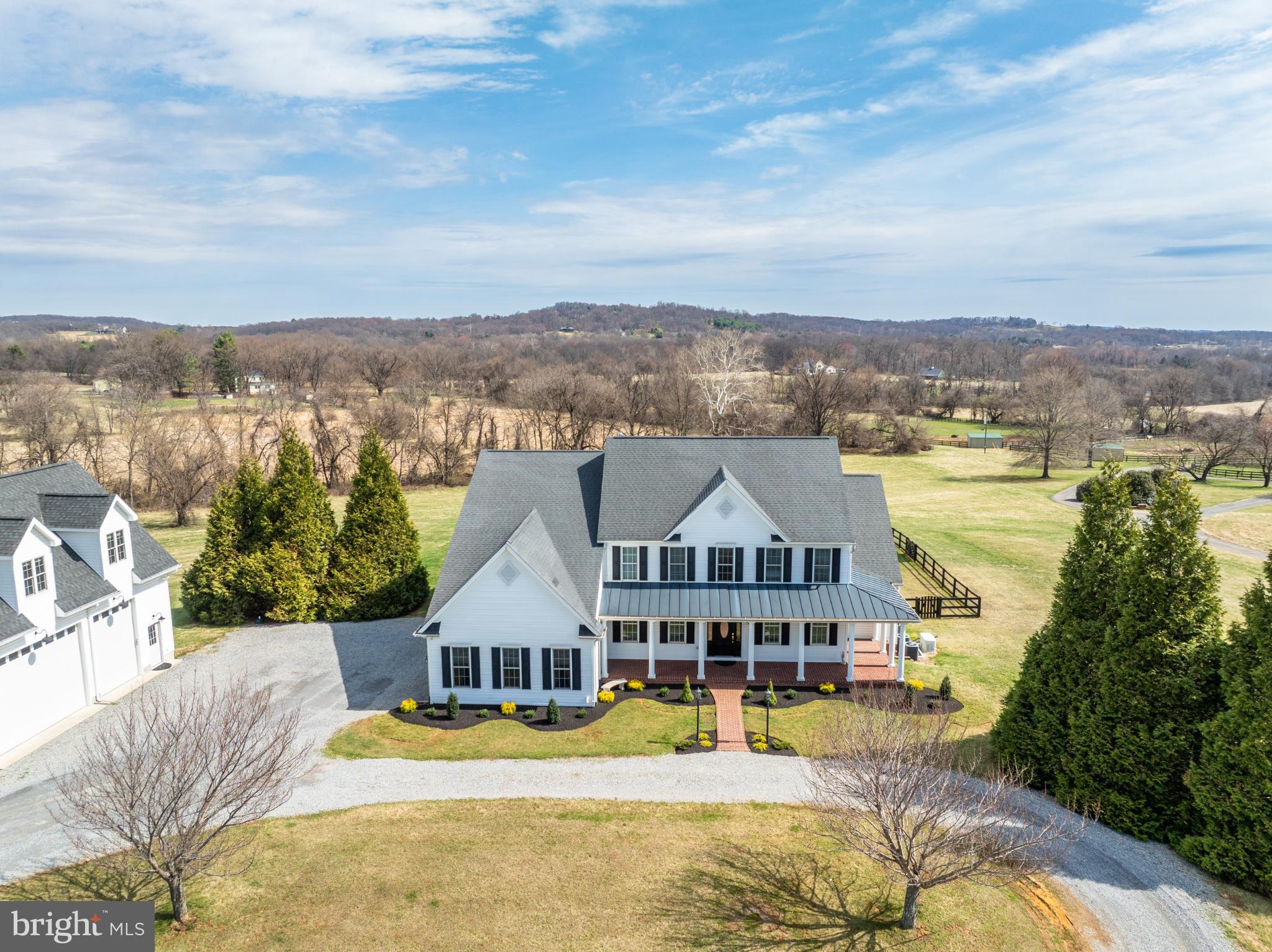 WHITEHALL FARM - Residential