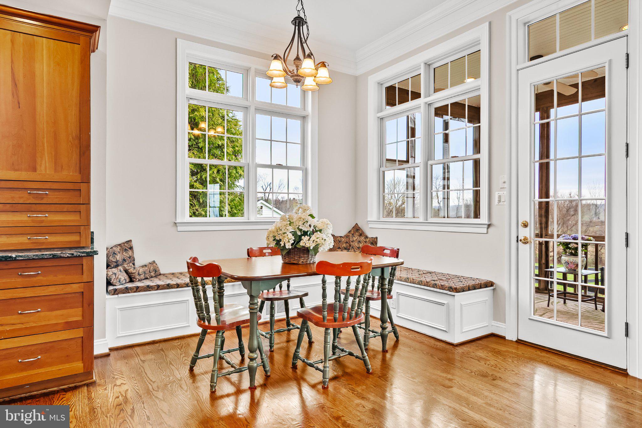 WHITEHALL FARM - Residential