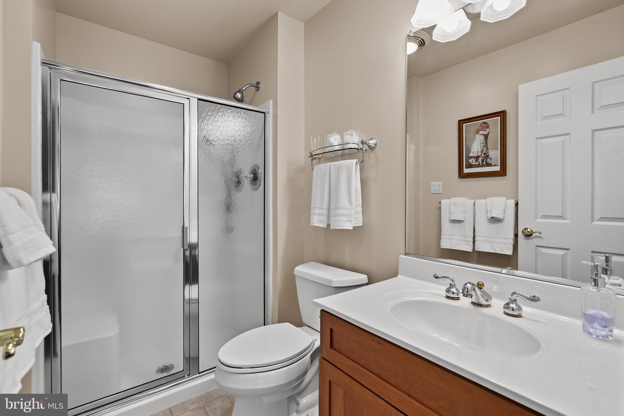 WHITEHALL FARM - Residential