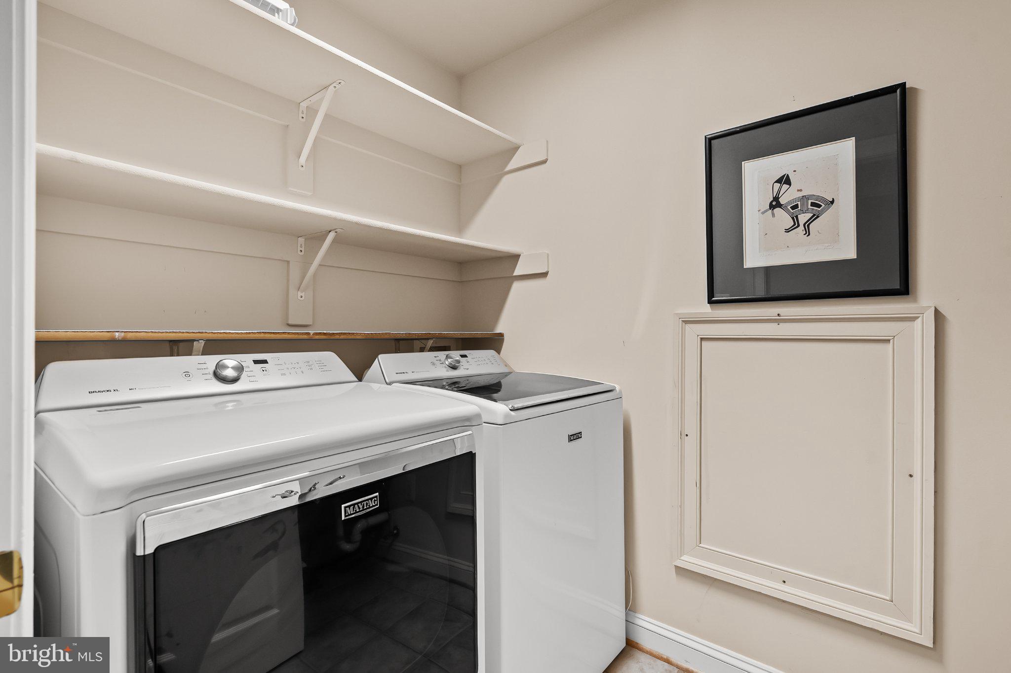 WHITEHALL FARM - Residential