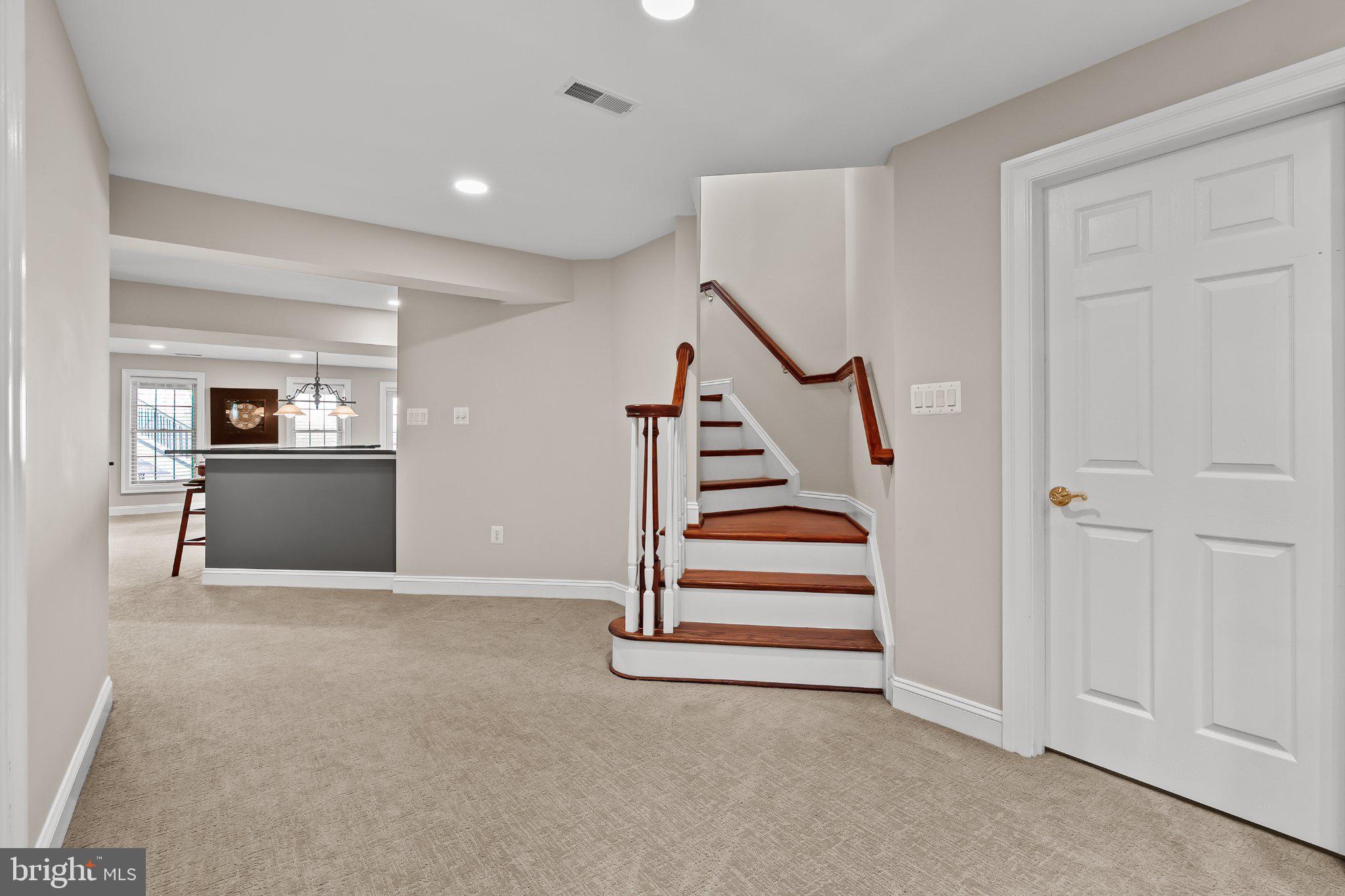 WHITEHALL FARM - Residential