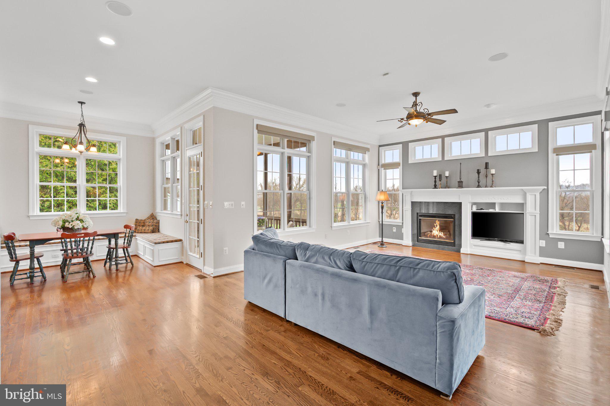 WHITEHALL FARM - Residential