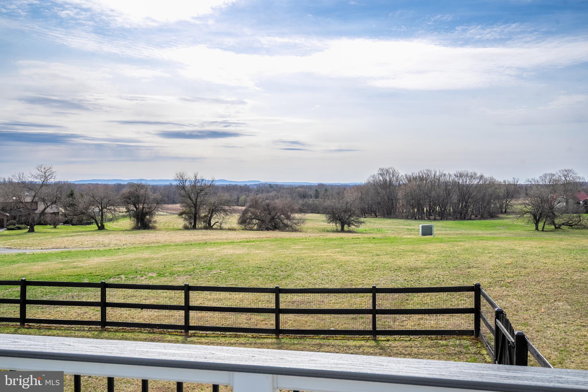 WHITEHALL FARM - Residential