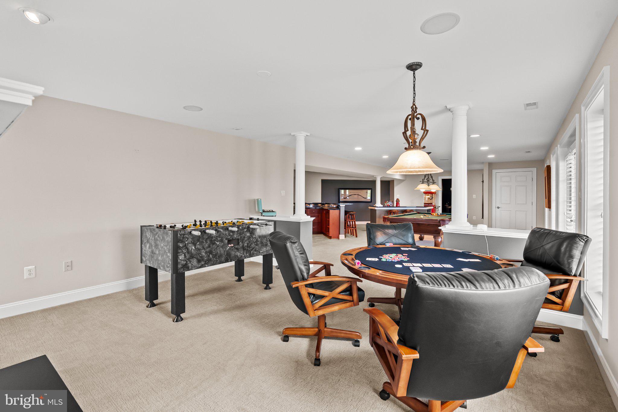 WHITEHALL FARM - Residential