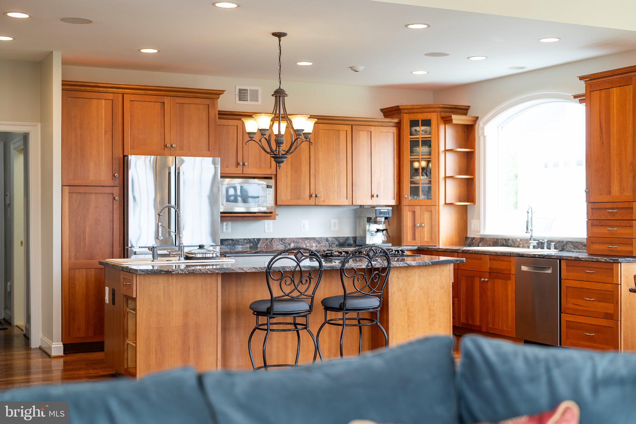 WHITEHALL FARM - Residential