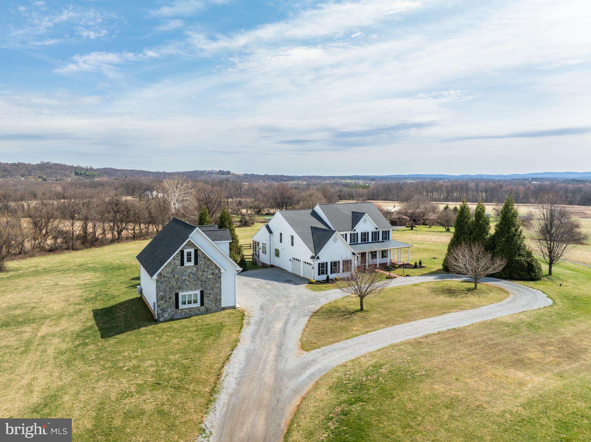 WHITEHALL FARM - Residential