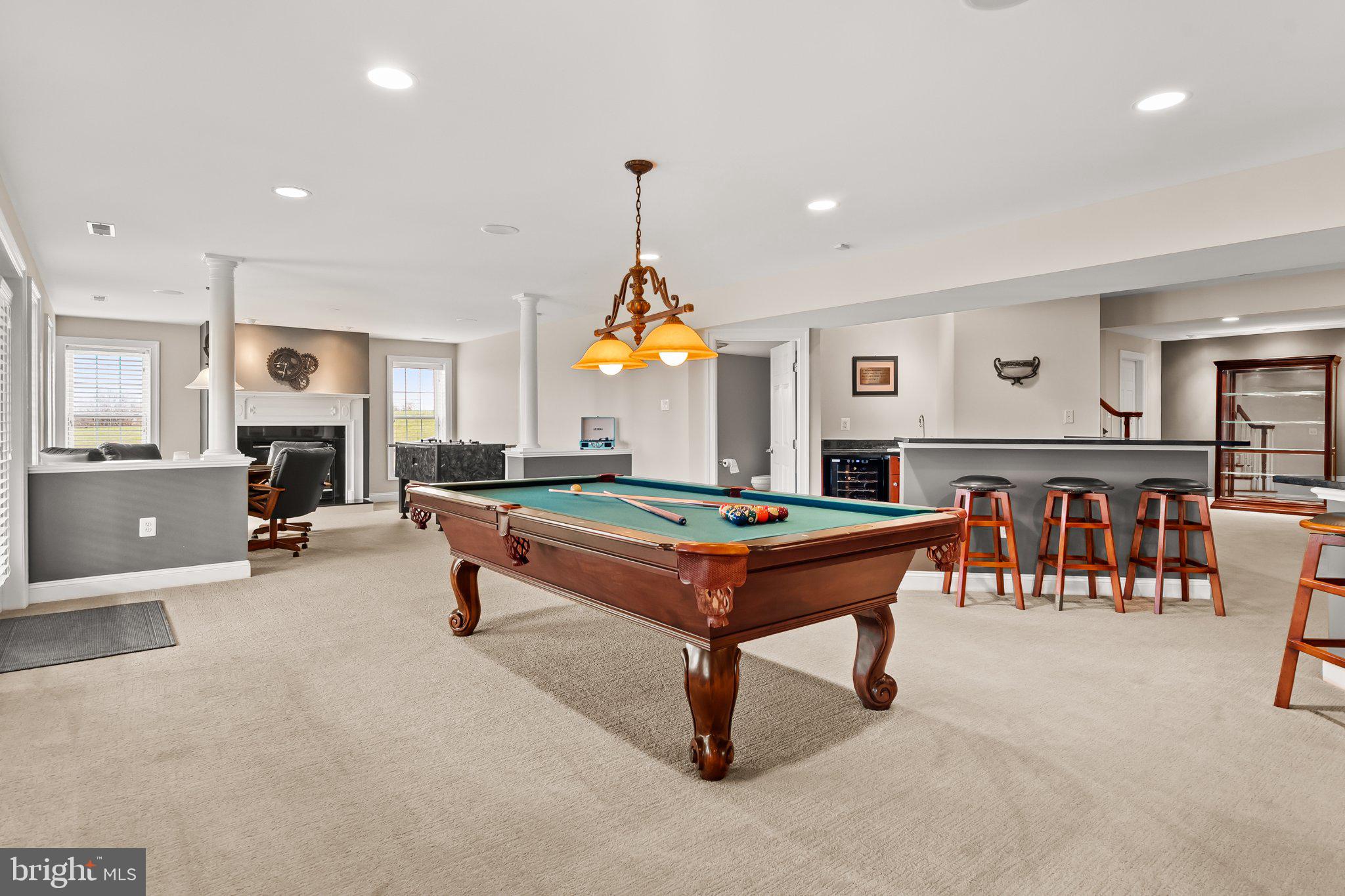 WHITEHALL FARM - Residential