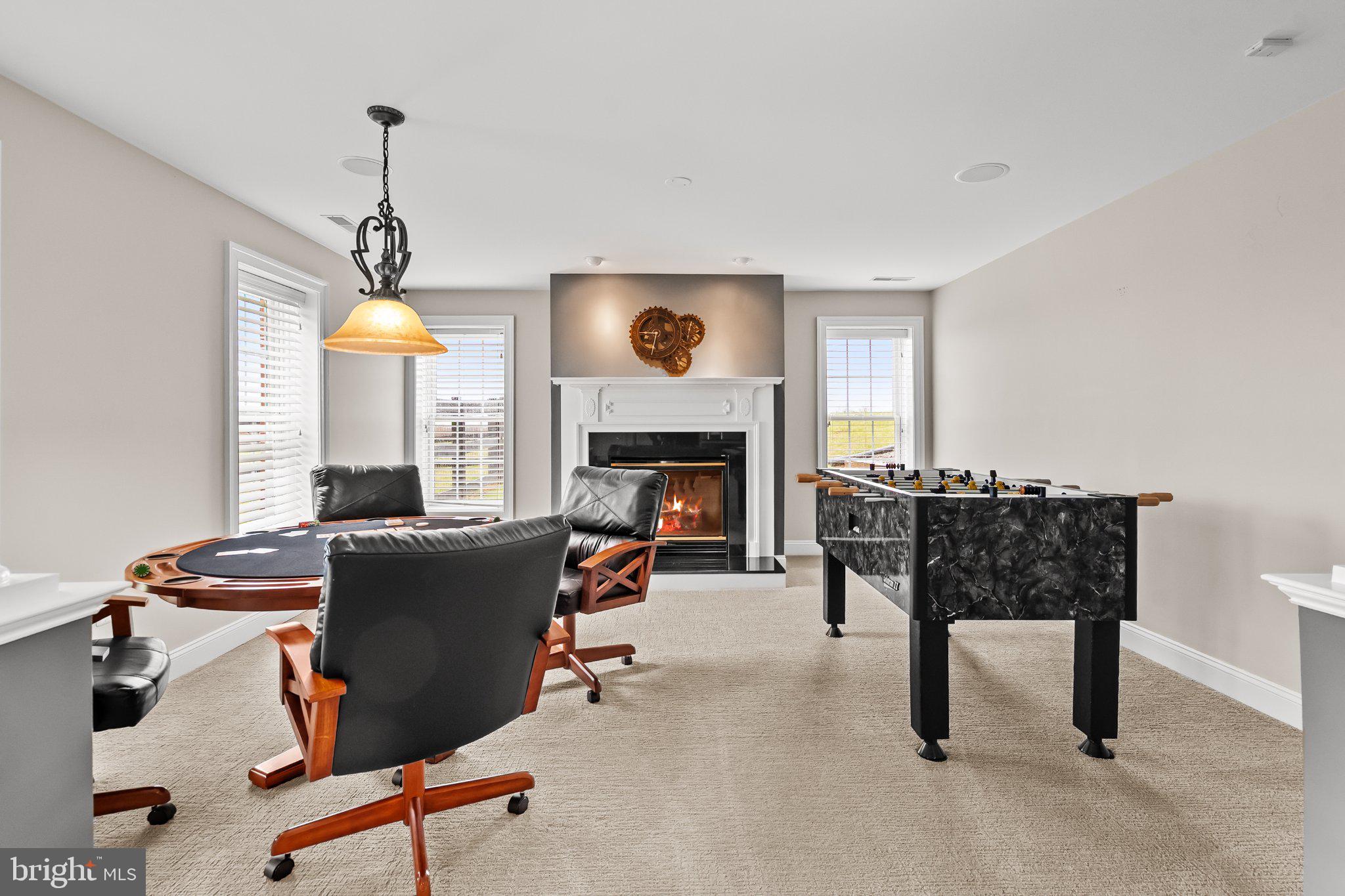 WHITEHALL FARM - Residential