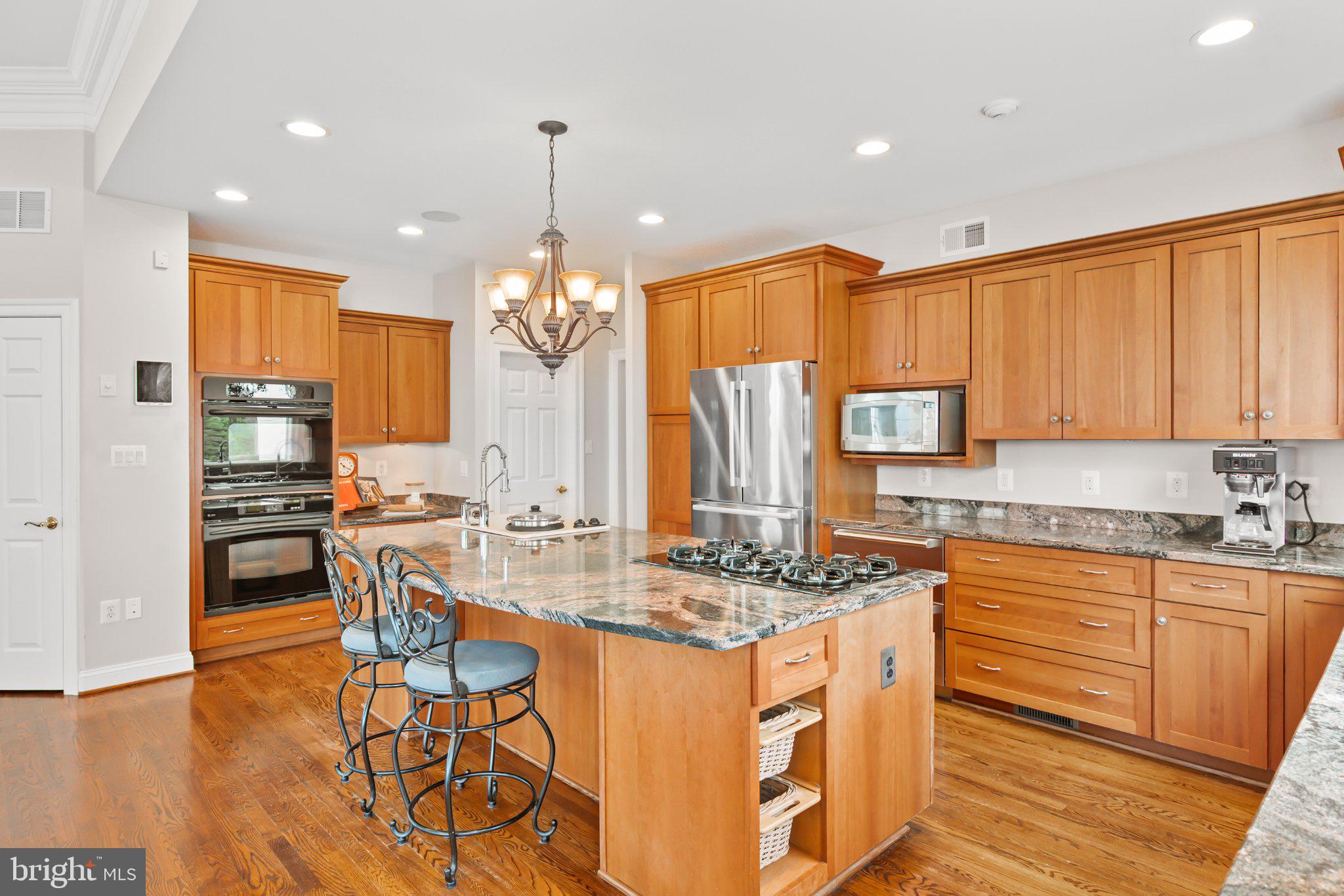 WHITEHALL FARM - Residential