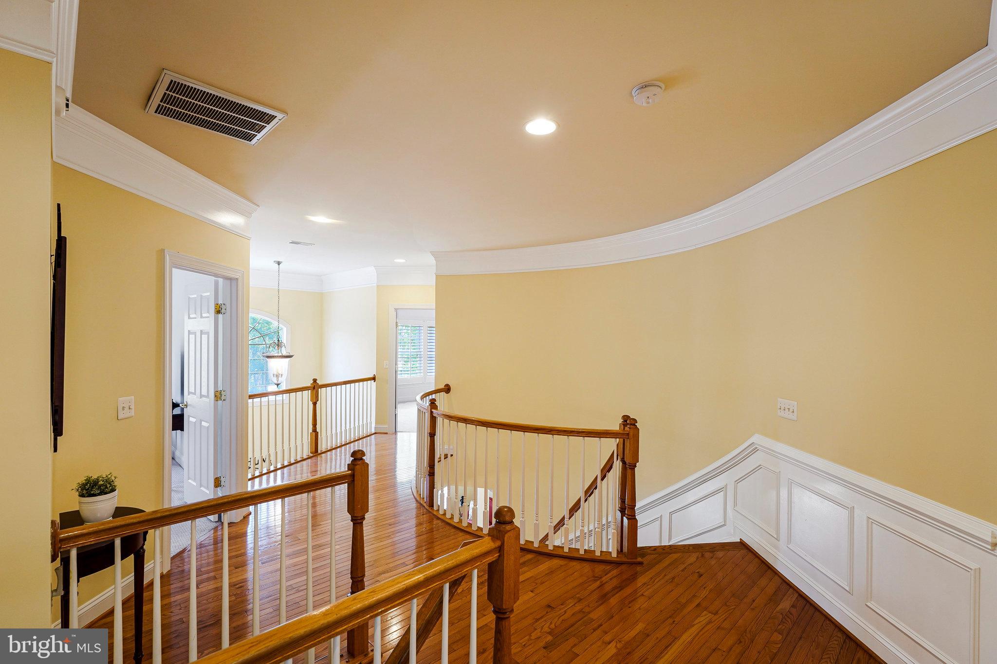 LANSDOWNE ON THE POTOMAC - Residential