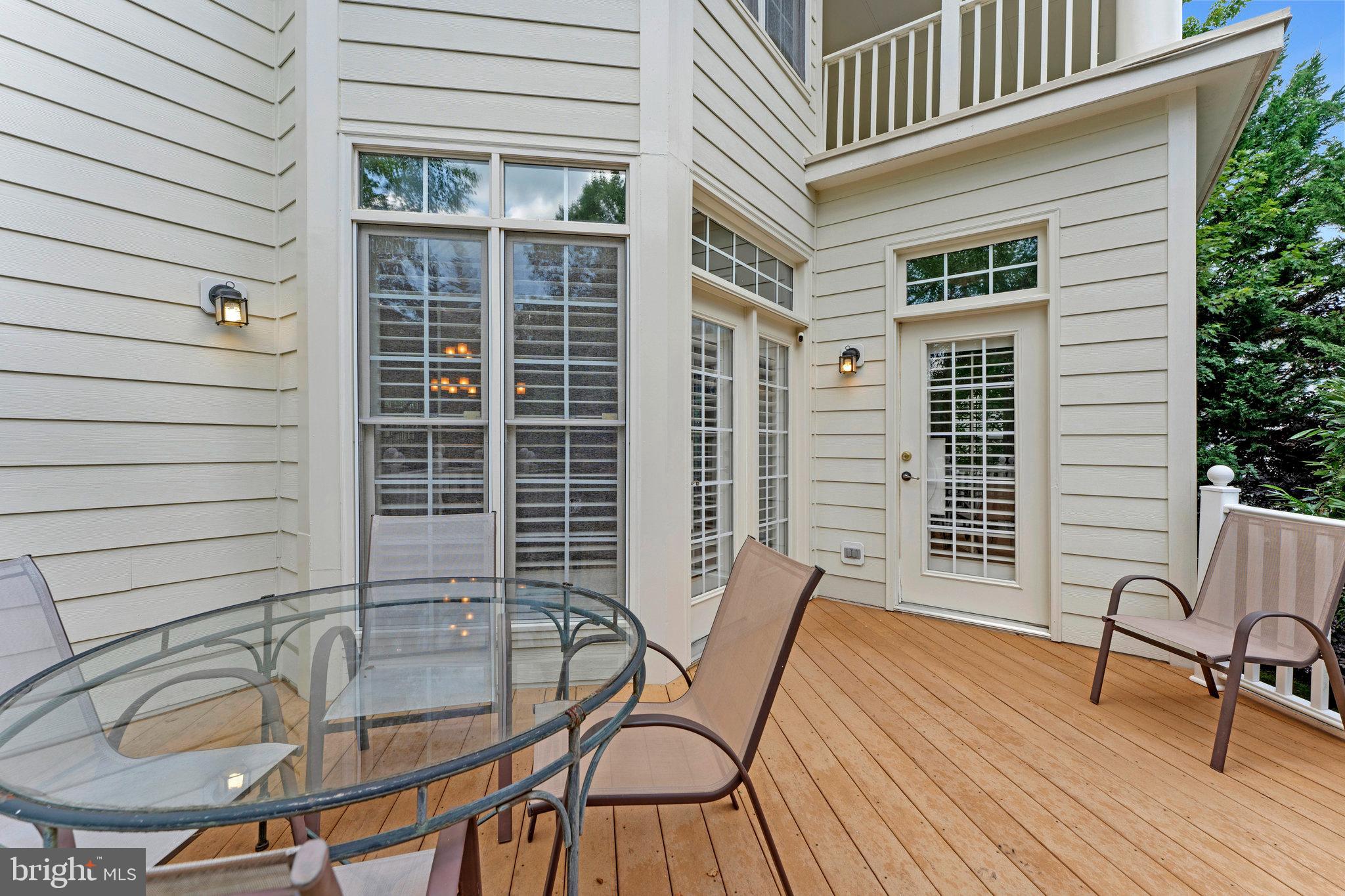 LANSDOWNE ON THE POTOMAC - Residential