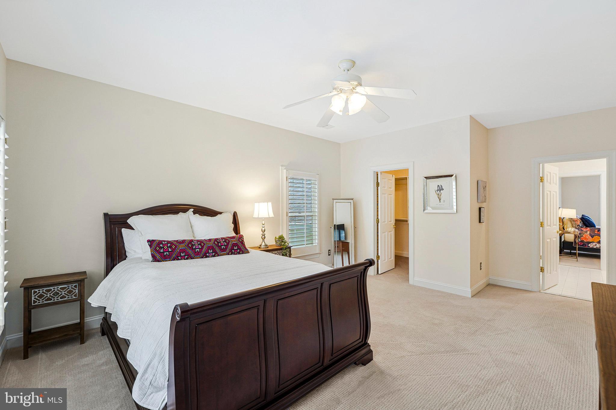 LANSDOWNE ON THE POTOMAC - Residential