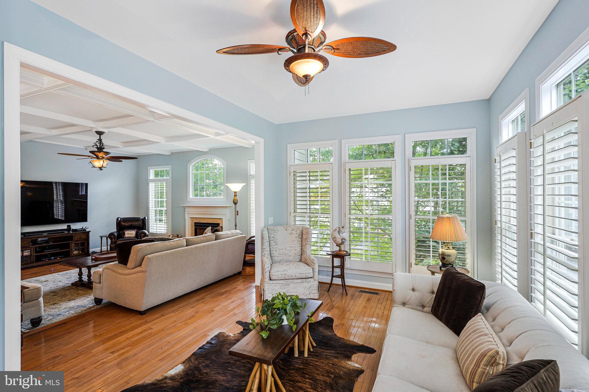 LANSDOWNE ON THE POTOMAC - Residential