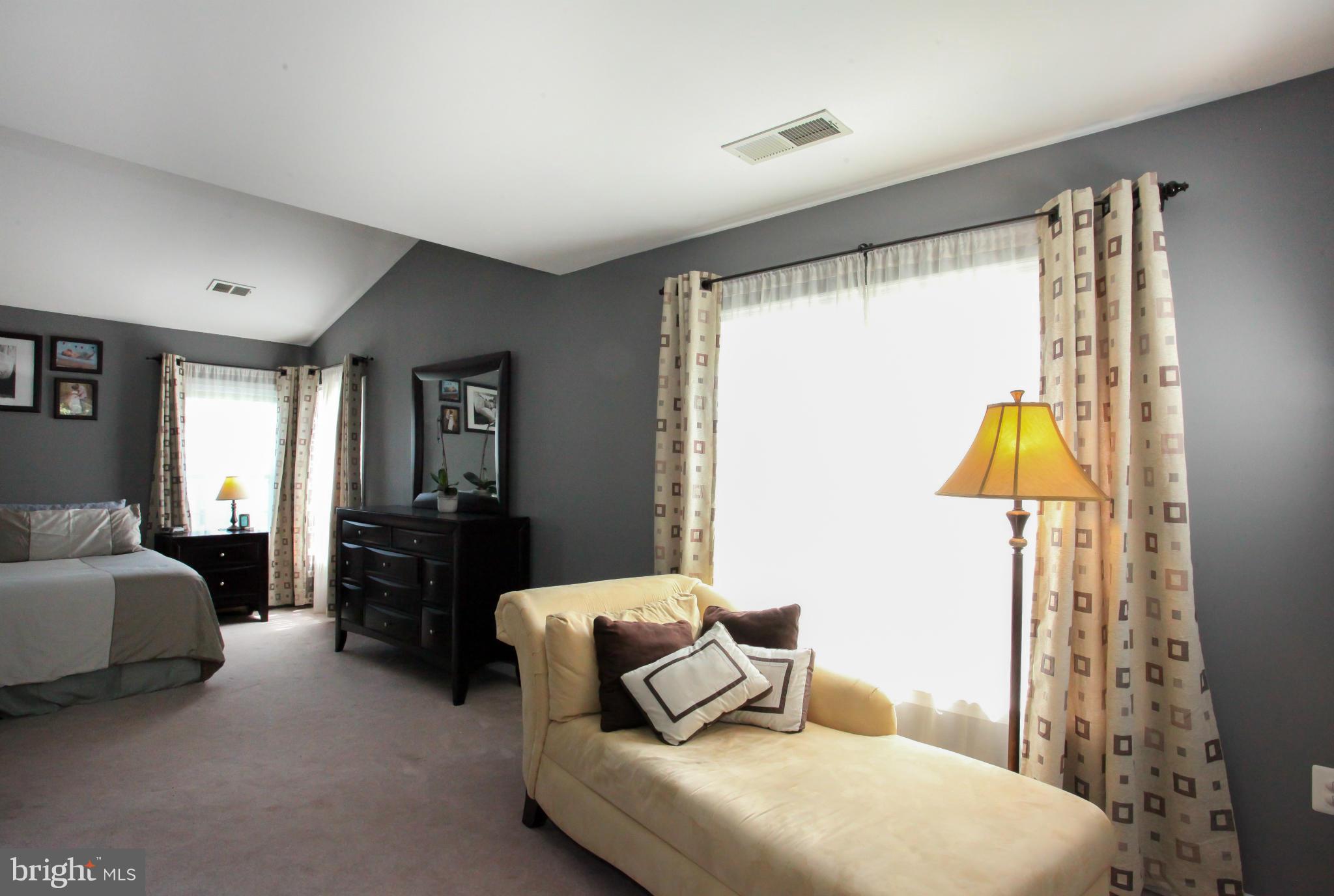 SPYGLASS HILL - Residential