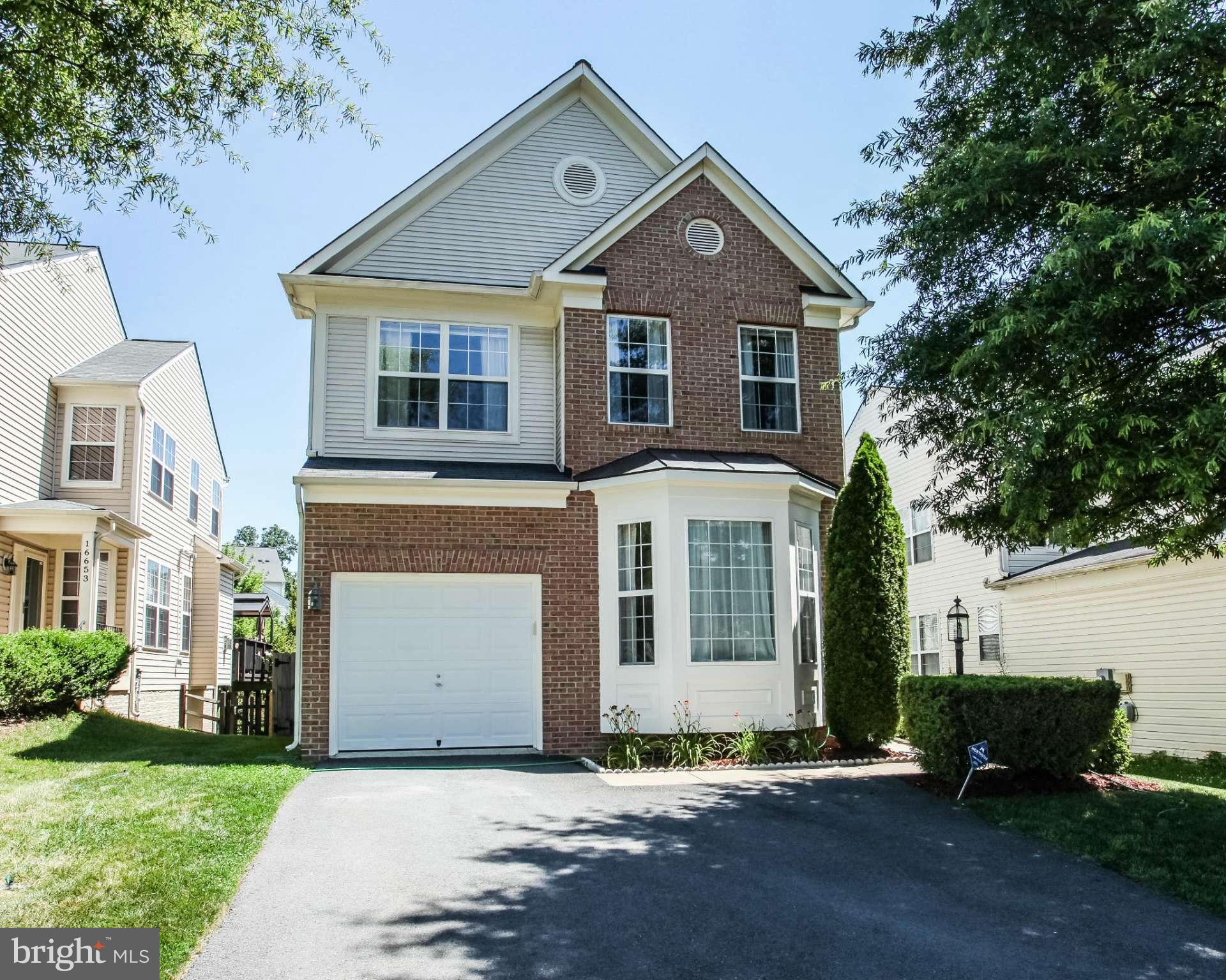 SPYGLASS HILL - Residential