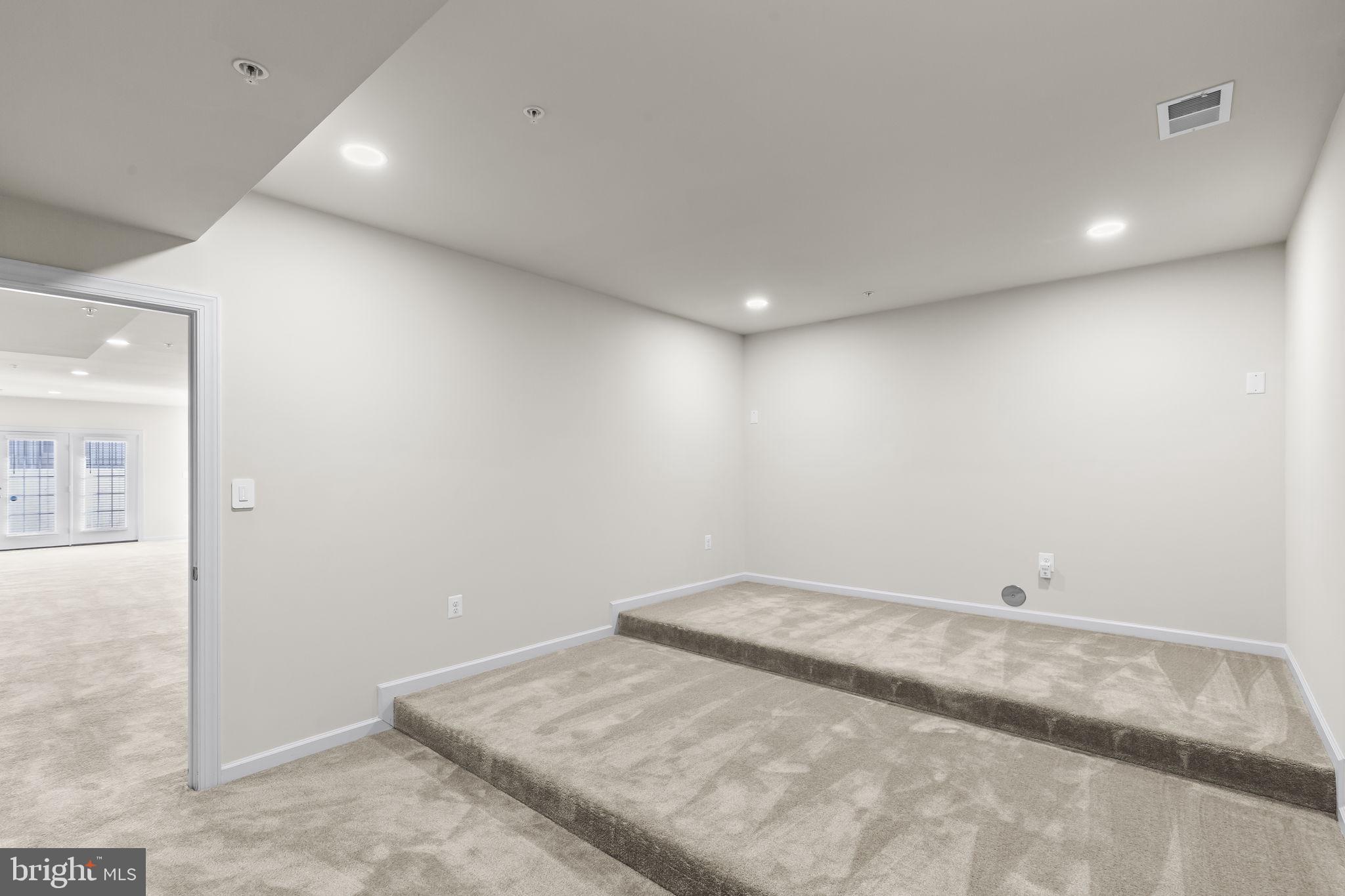 SMITH HOME FARM - Residential