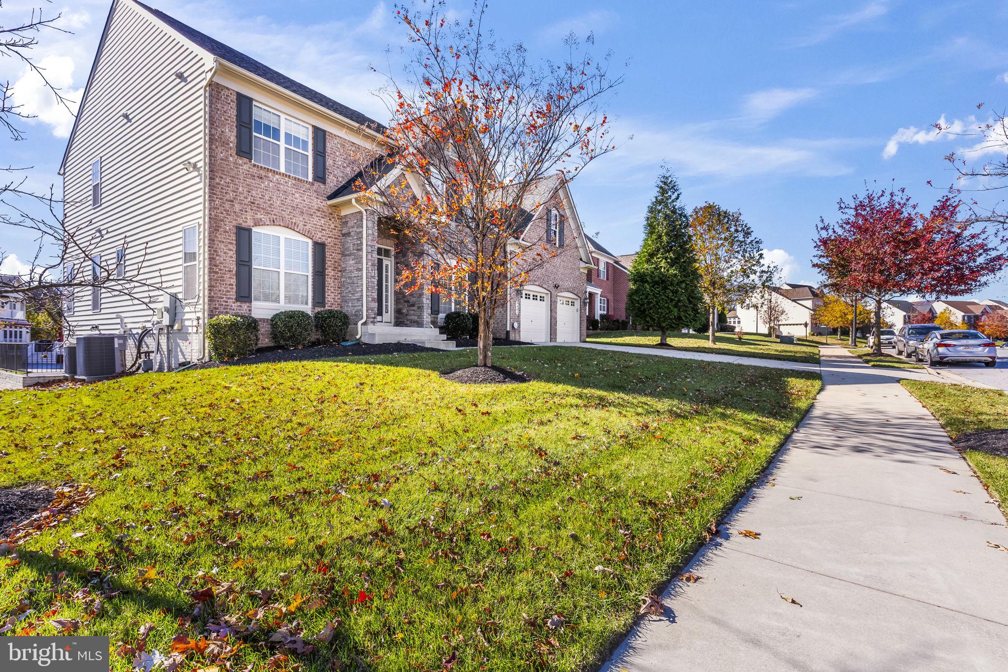 9405 CRYSTAL OAKS LANE