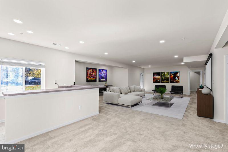 SMITH HOME FARM - Residential