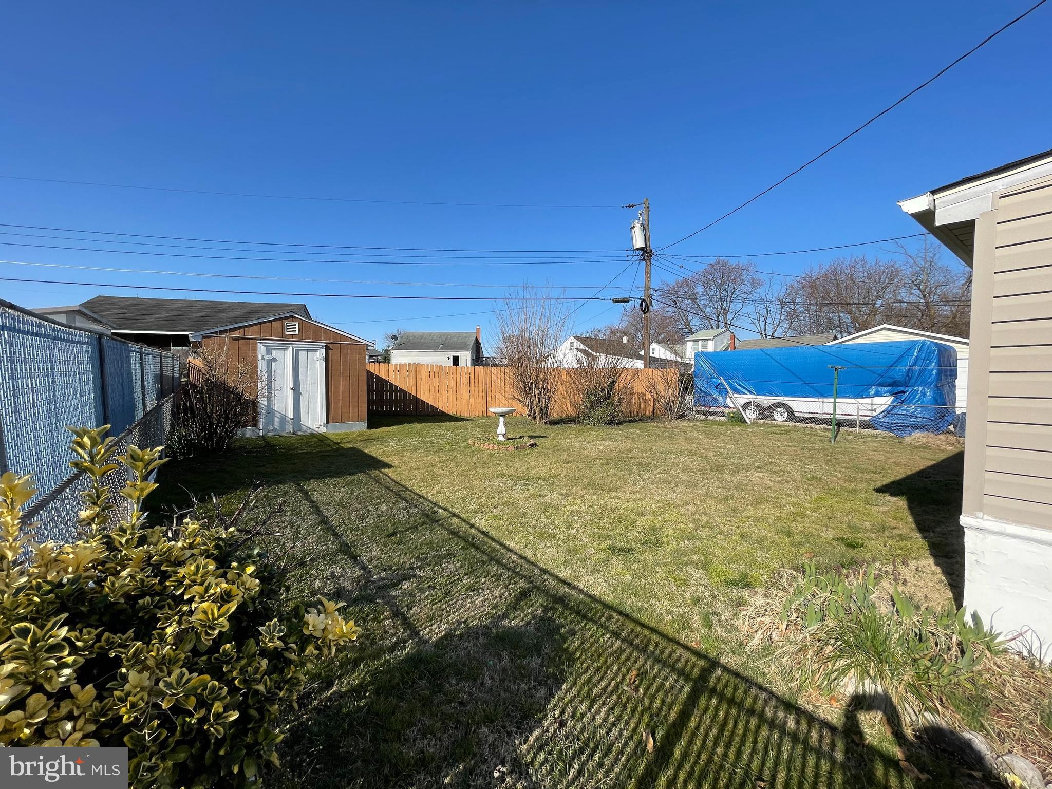 GRAY MANOR - Residential