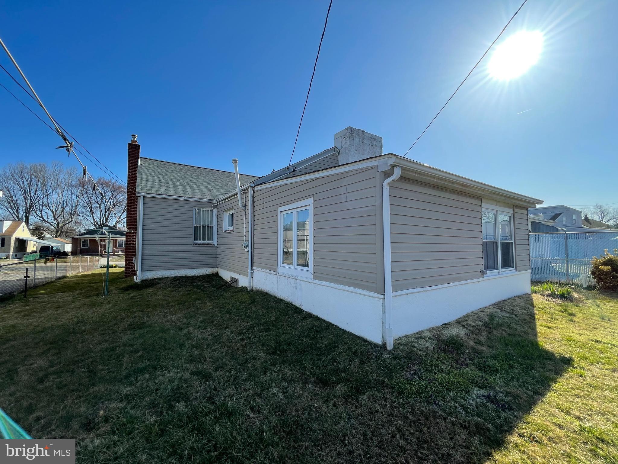 GRAY MANOR - Residential