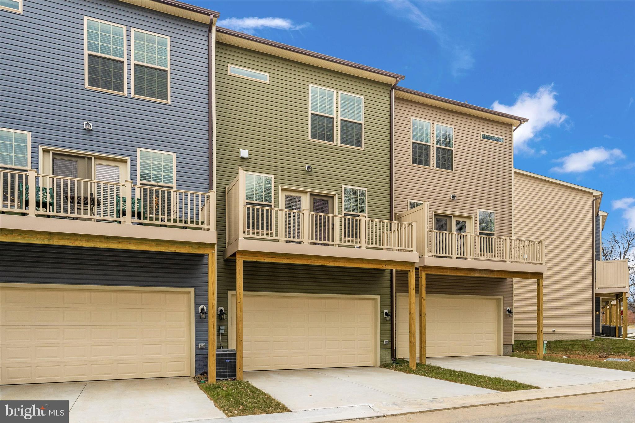 2907 OSPREY WAY