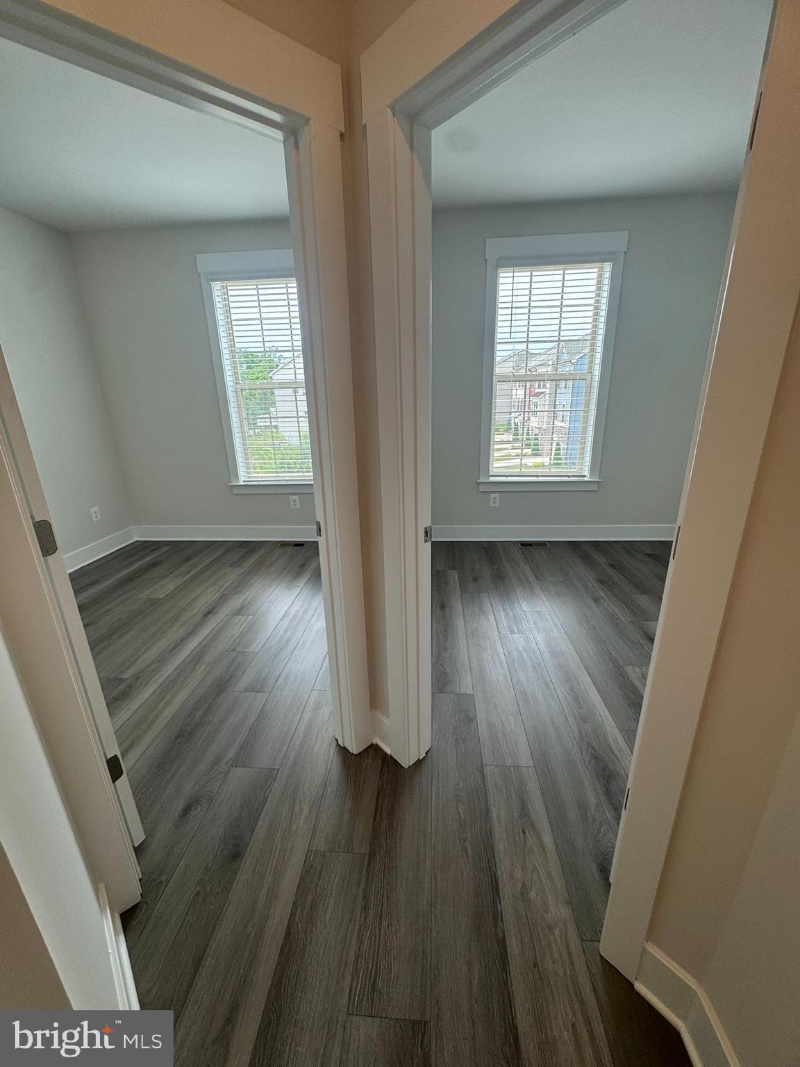 MACALLAN CROSSING - Residential Lease