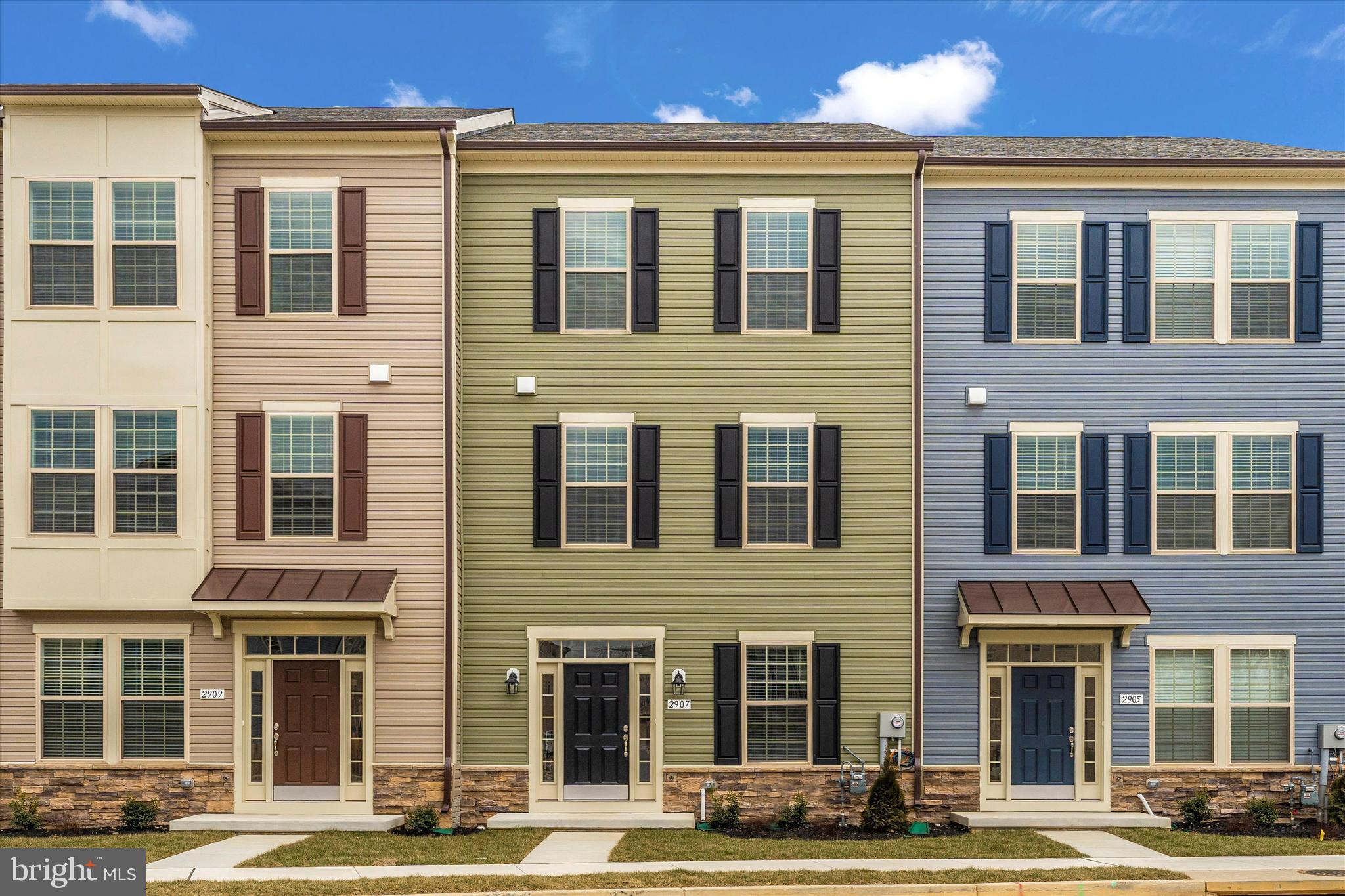 MOVE IN BONUS OF $1000.00 on 2nd month's rent!! Beautiful like new townhomes for rent in Macallan Crossing in Spring Bank by Clemson Corner Shopping Center. This Birmingham is a 4 Bedroom unit , 2.5 Bath , 1 half bath unit with lower level 4th bedroom. Standard features include: decks, oak stairs throughout, LVP flooring throughout, granite/quartz countertops in kitchen, kitchen islands, tile showers, washer and dryer in unit, stainless steel appliances, two car garage with garage door opener, stone veneer, energy efficient windows, gas furnace, 50 gallon Electric hot water heater. Close to shopping, dining and all major routes! The application process takes approx. 3-4 days. The application fee is $25/applicant. Any intended occupant over 18 must apply to be a leaseholder and go through the screening process. Our requirements for all units: 630+ credit scores, income ratio - rents should be 1/3 of applicants' income (housing vouchers and assistance programs are welcome as forms of income) credit checks, criminal and background checks will also be performed in addition to rental history/references. Tenants are responsible for all utilities as applicable, i.e gas, electric and water is billed quarterly. NO SMOKING! Pet Case by Case - Domestic cat or dog, max weight for dog is 70lbs. Additional Rent for pet $75/month.