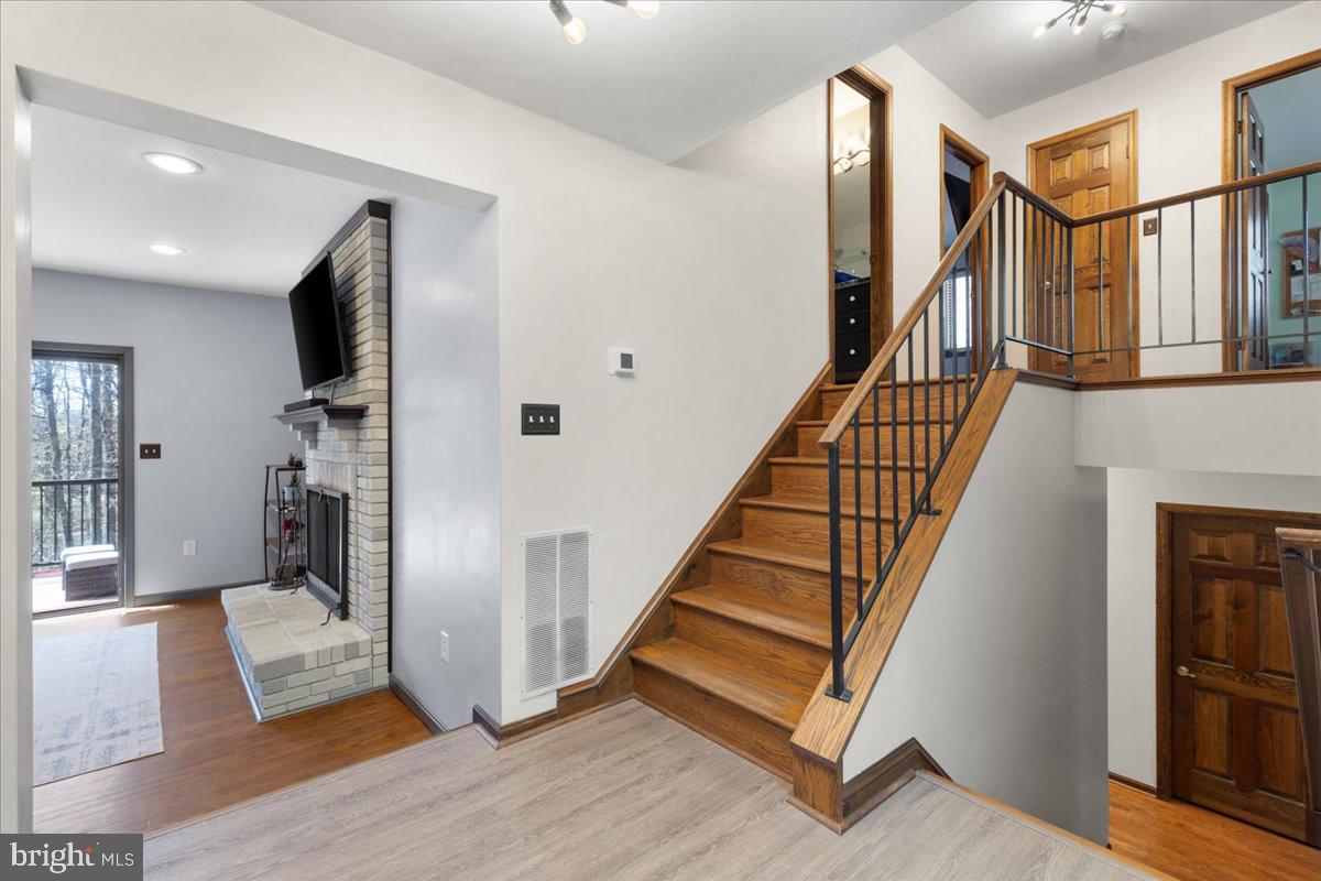 CEDARWOOD - Residential